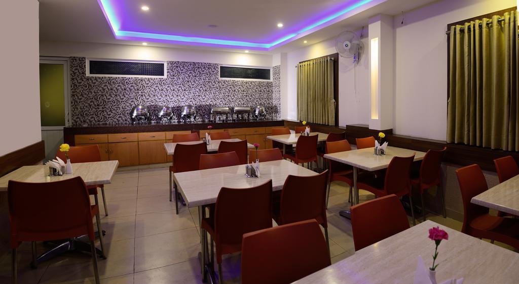 Hotel Le Grand Coimbatore Dış mekan fotoğraf