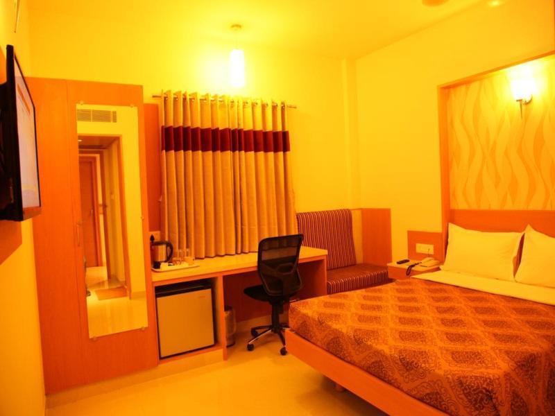 Hotel Le Grand Coimbatore Dış mekan fotoğraf